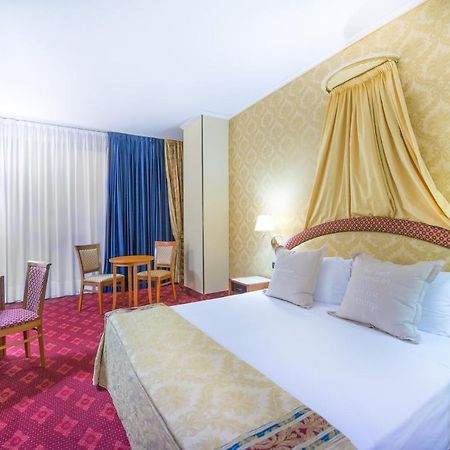 Admiral Art Hotel Rimini Esterno foto