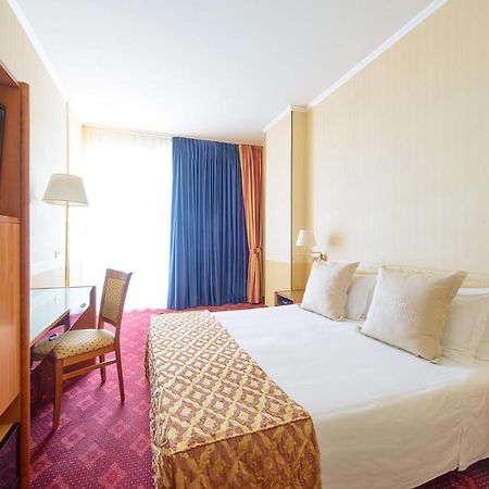 Admiral Art Hotel Rimini Esterno foto