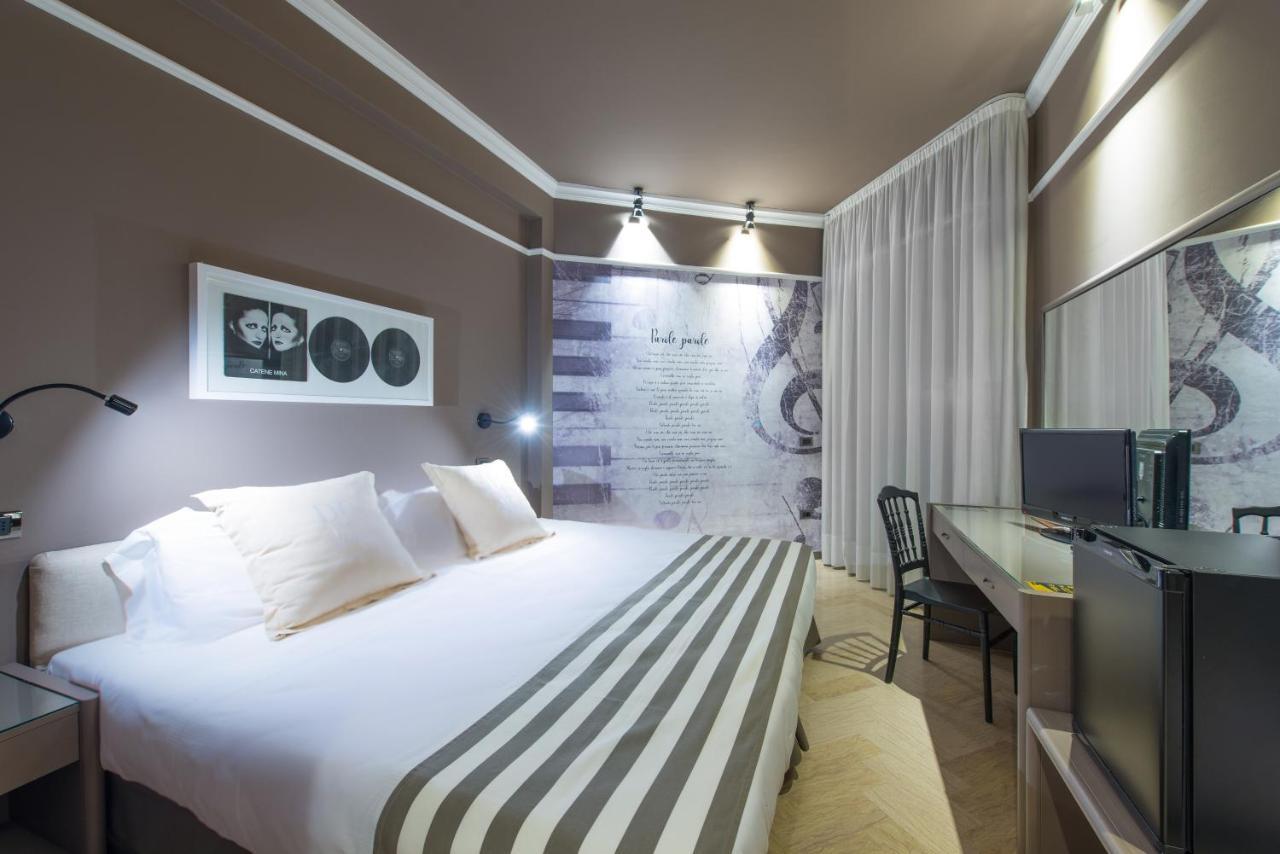 Admiral Art Hotel Rimini Esterno foto
